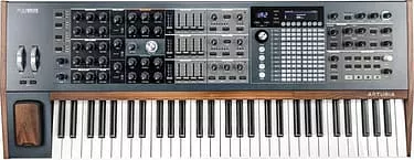 Синтезатор Arturia PolyBrute 